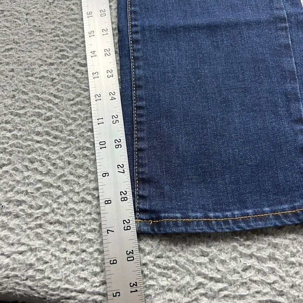 New Lucky Brand Jeans Mens 32x30 Blue 410 Athletic Straight Casual Denim